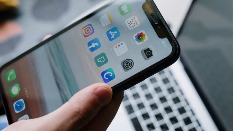 Penyebab Layar iPhone Tidak Berfungsi Sebagian