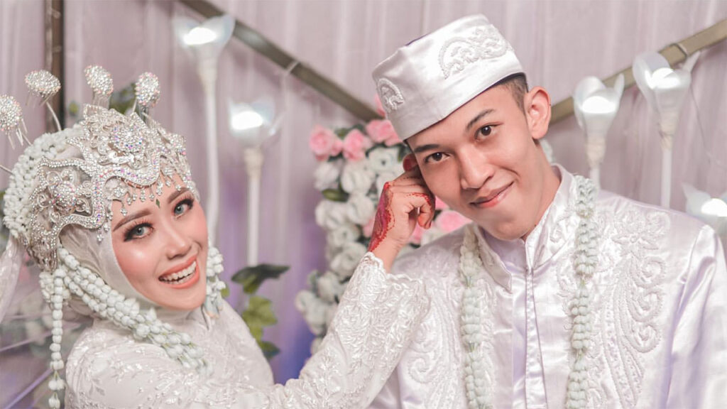 Rizalmuk Dan Istri