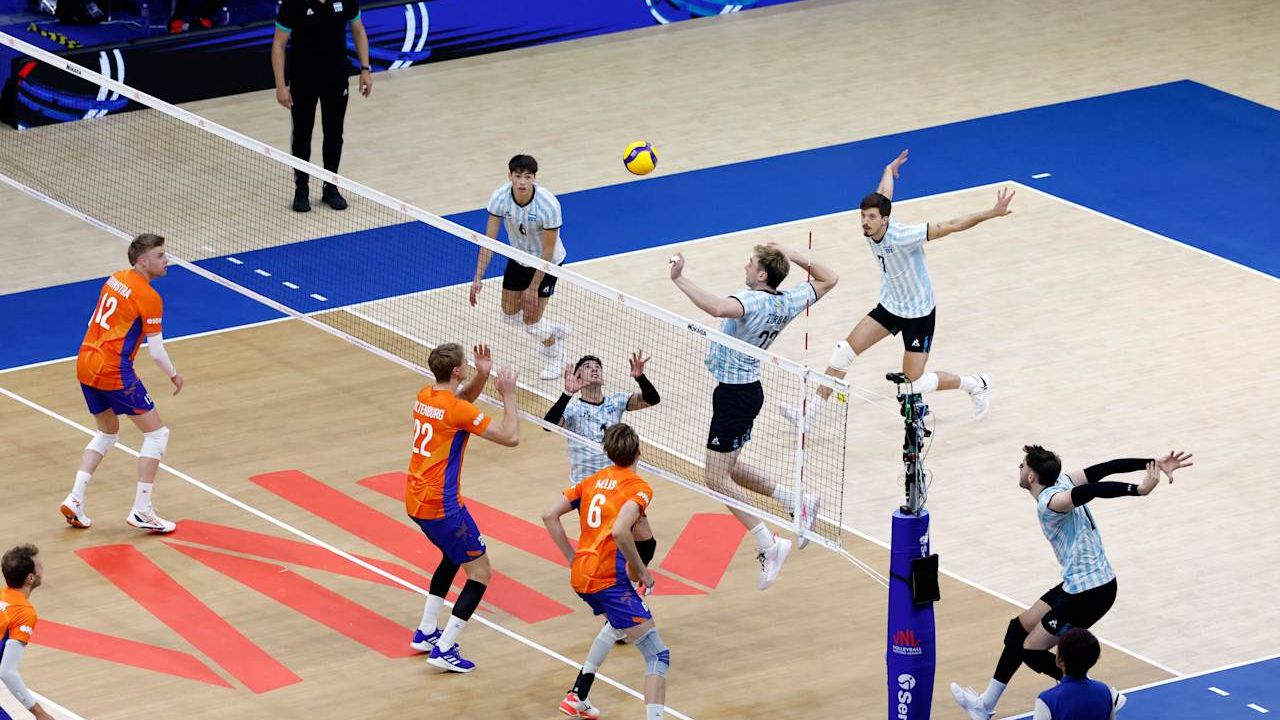 Hasil VNL Putra 2025: Argentina Libas Belanda 3-0, Bruno dan Gomez Tak Terbendung