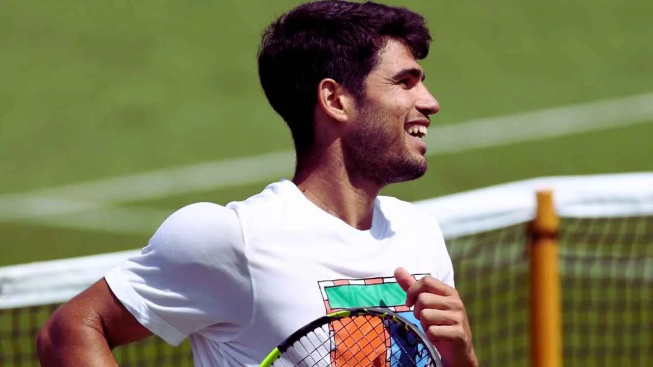 Alcaraz Kembali Berlatih dengan Ferrero di Wimbledon 2025, Siap Ukir Sejarah Baru