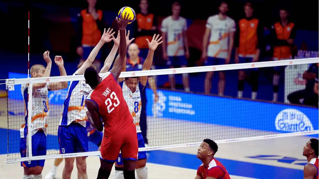 Marlon Yant Gemilang! Kuba Bangkit Tundukkan Belanda di VNL Putra 2025