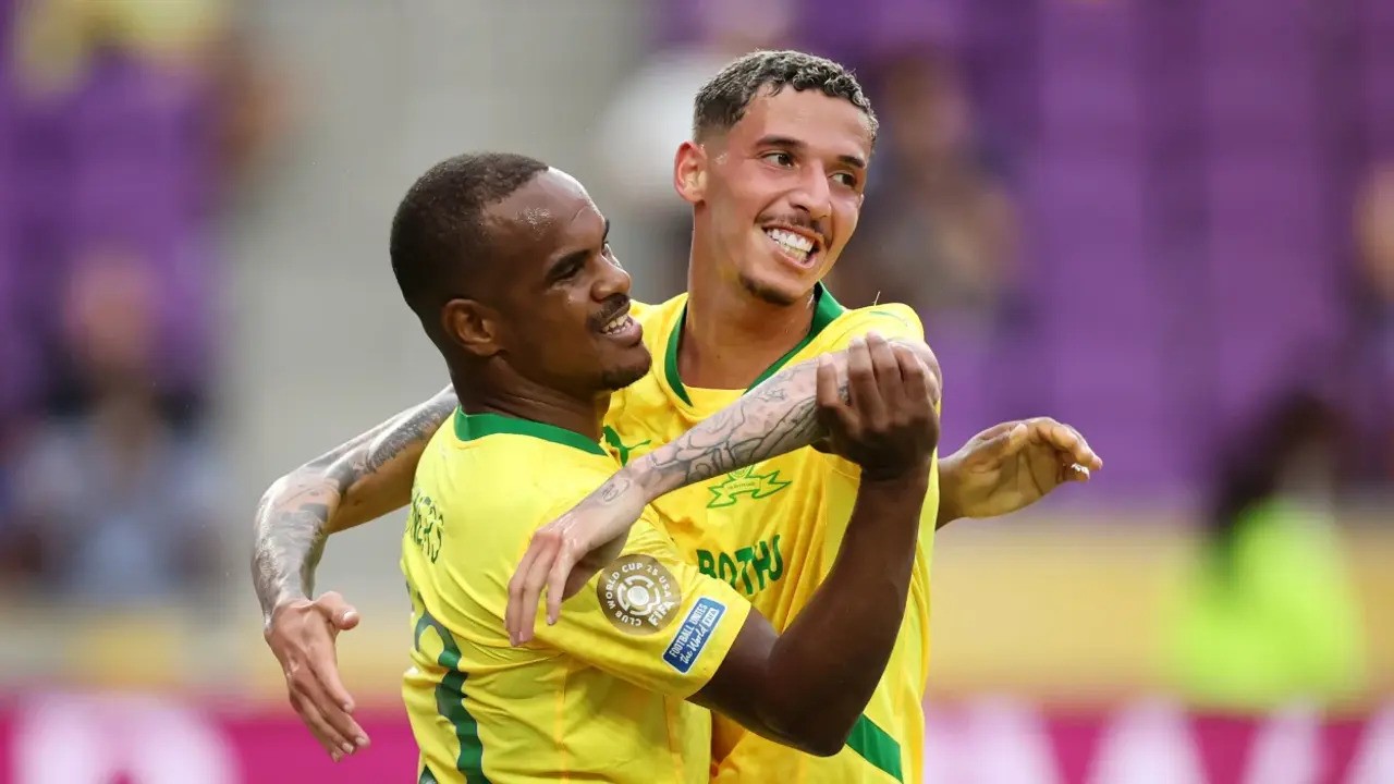 Dortmund Tekuk Mamelodi Sundowns 4-3, Drama Tujuh Gol Warnai Piala Dunia Antarklub 2025