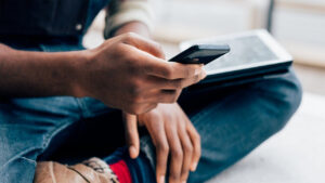 7 Cara Ampuh Membuat HP Android Lebih Ngebut, Anti Lemot!