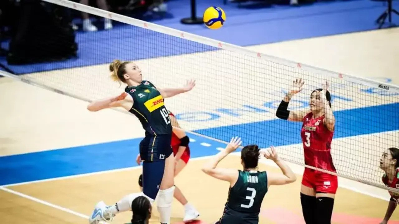 Klasemen VNL Putri 2025 Hari Ini: Italia Tak Terkalahkan, Polandia Mengancam