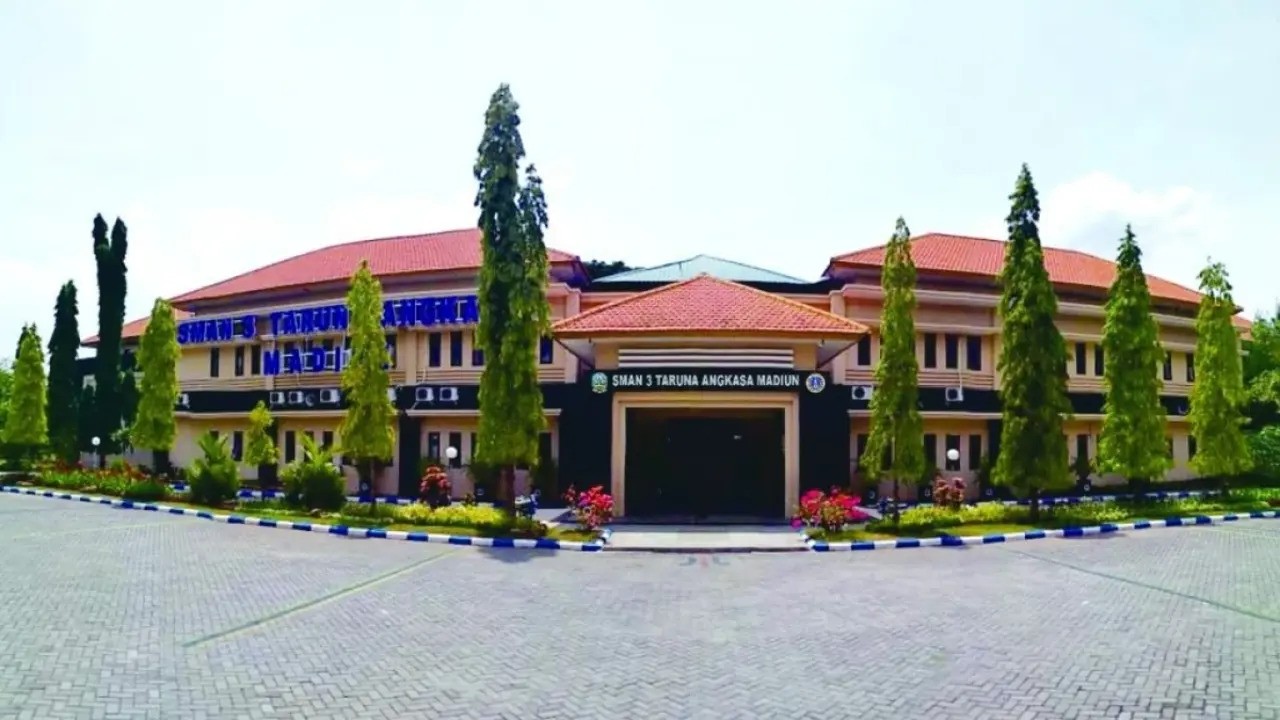 Pendaftaran SPMB Jatim Jalur Domisili 2025 Segera Dibuka: Cek Jadwal, Syarat, dan Kuotanya!