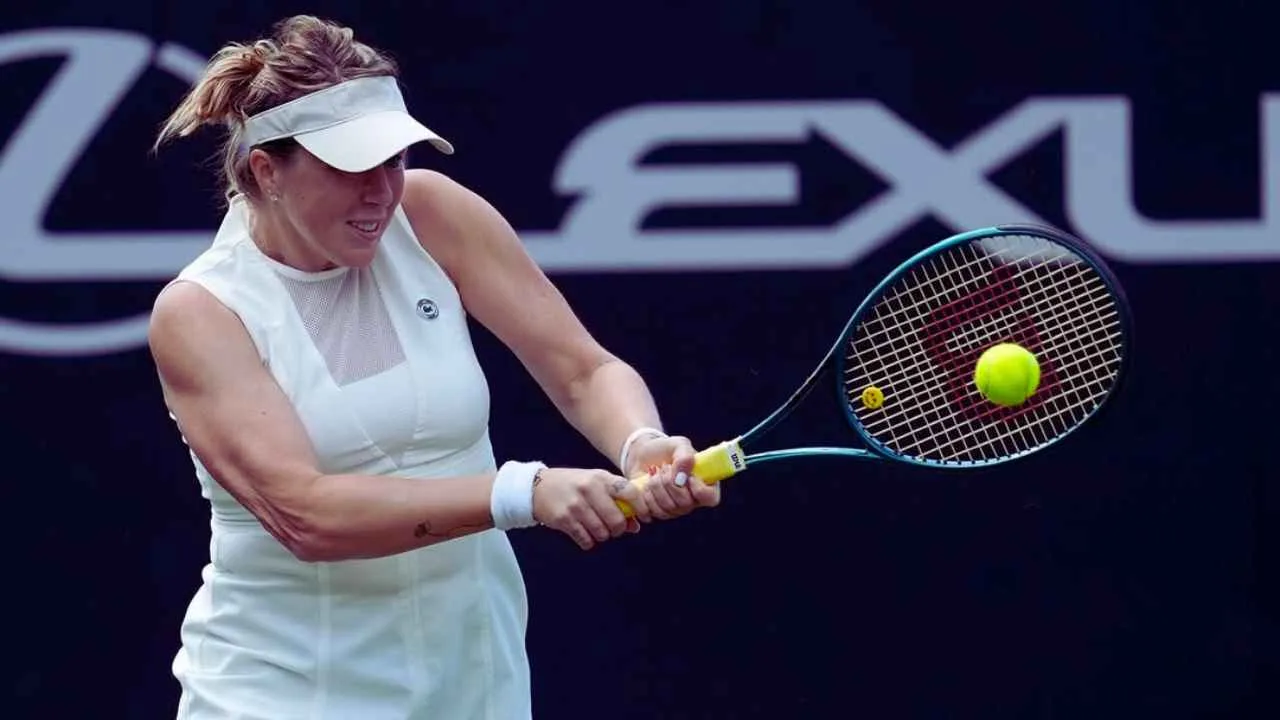 Anastasia Pavlyuchenkova Tumbangkan Naomi Osaka, Lolos ke 16 Besar Wimbledon 2025