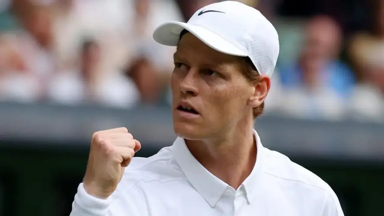 Jannik Sinner Taklukkan Djokovic dan Melaju ke Final Wimbledon 2025