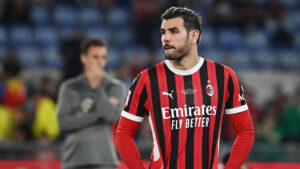 AC Milan Kehilangan Target Pengganti Theo Hernandez, Brighton Melesat Duluan