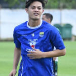 Eks PSIS Alfeandra Dewangga Tampil Memukau di Laga Persib vs Dewa United dalam Piala Presiden 2025
