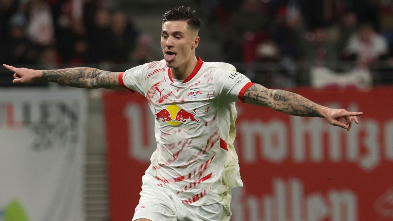 Benjamin Sesko Ditawarkan ke Klub Premier League, Manchester United Salah Satu Tujuan