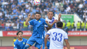 Bobotoh Beri Sorotan Mengejutkan Usai Persib Bandung Dihajar Port FC di Piala Presiden 2025