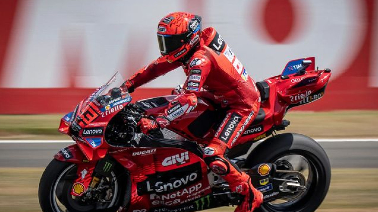 MotoGP 2025: Marquez Tak Terbendung, Acosta Akui Ducati Terlalu Kuat