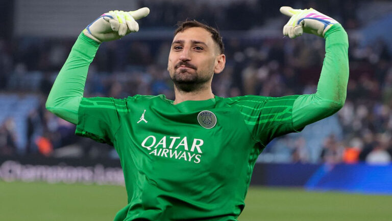 Drama Kontrak di PSG, Donnarumma Bisa Gabung Chelsea atau MU Musim Ini