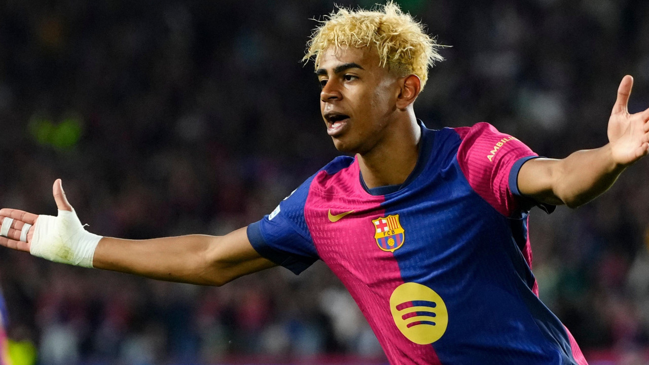 Guardiola Minta Jangan Bandingkan Lamine Yamal dengan Messi Dulu