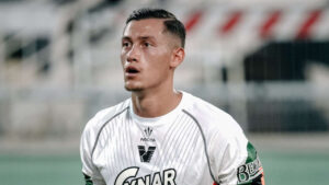Jay Idzes Sepakat Gabung Genoa, Bursa Transfer Serie A Memanas!