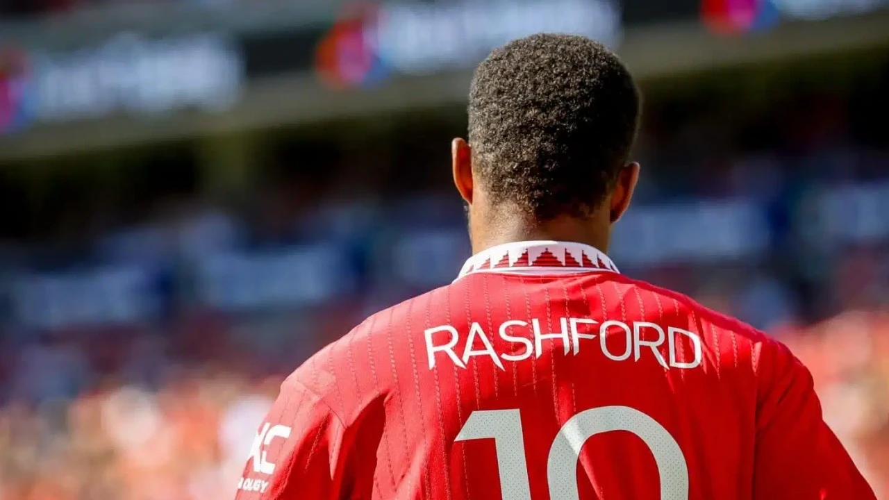 Rashford Sebut Anfield Punya Atmosfer Terbaik, Fans MU Bereaksi Keras