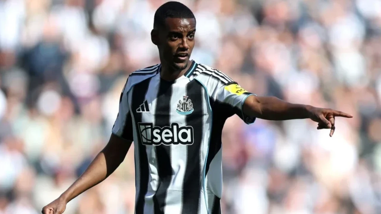 Manchester United Tegaskan Takkan Rekrut Alexander Isak Musim Ini
