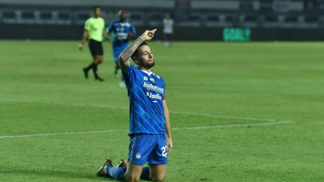 Marc Klok: TC di Thailand Tingkatkan Performa dan Kekompakan Persib