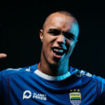 Meski Kalah, Bobotoh Sambut Hangat Pemain Baru Persib Bandung, Wiliam Terkesan
