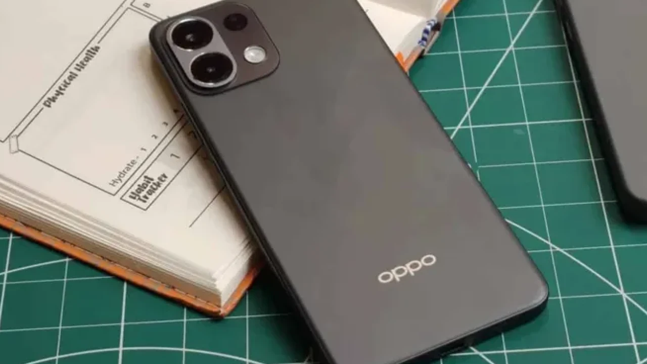 OPPO K13 Turbo Pro Meluncur 21 Juli dengan Snapdragon 8s Gen 4 dan Kipas Pendingin Unik