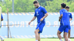 Persib Bandung Siap Turunkan Luciano Guaycochea di Piala Presiden 2025