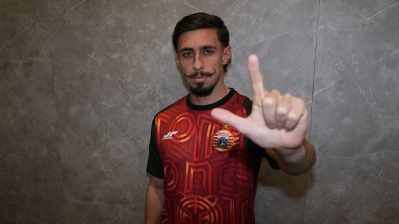Persija Jakarta Resmi Rekrut Pemain Asing Keenam, Tapi Masih Tertinggal dari Persib