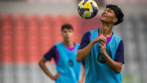Profil Pedro Fernandez Sarmiento, Bintang Muda Barcelona yang Tampil Menjanjikan di Pramusim