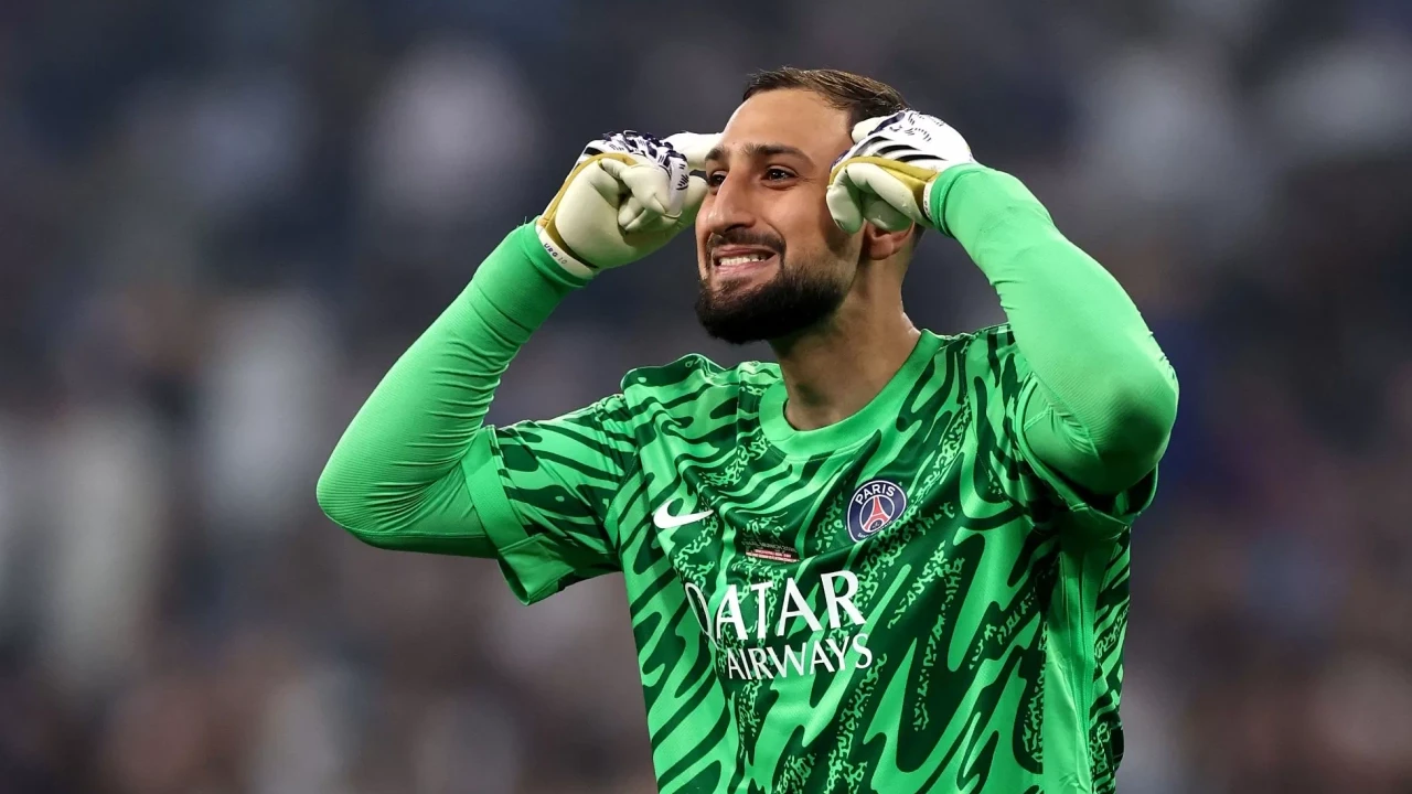 PSG Tambah Kiper, Donnarumma Dilirik MU dan Man City!
