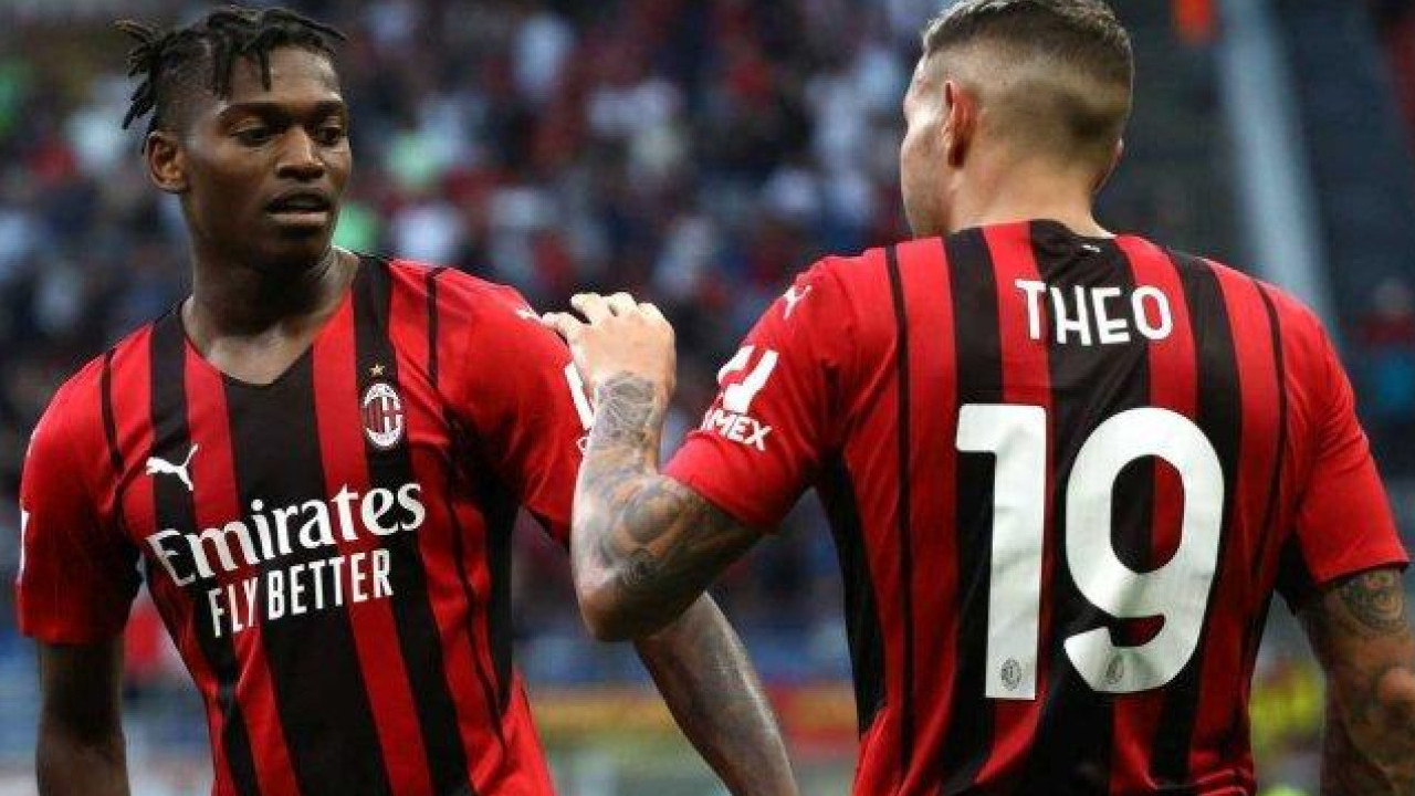 Rafael Leao Kirim Pesan Perpisahan untuk Theo Hernandez, Sahabat Seperjuangan di AC Milan