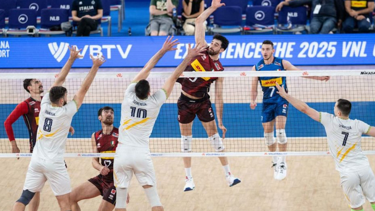 VNL Putra 2025: Italia Menang Dramatis atas Ukraina Lewat Pertarungan Lima Set