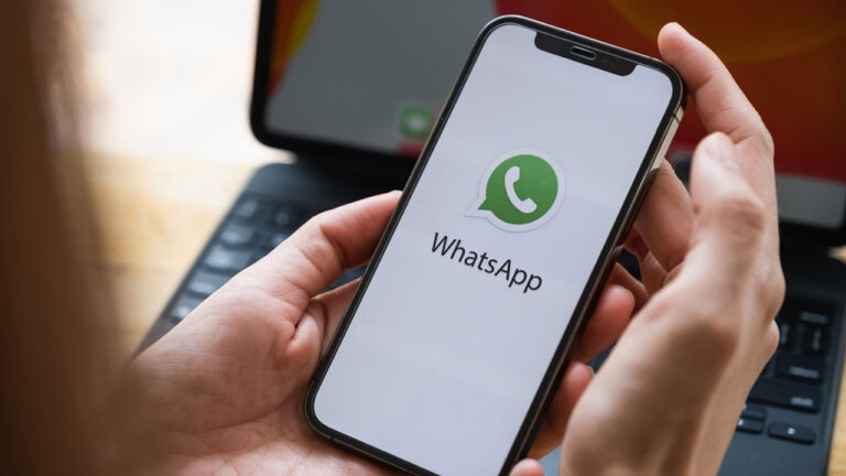 WhatsApp Kini Bisa Unggah Foto Profil Langsung dari Facebook dan Instagram!