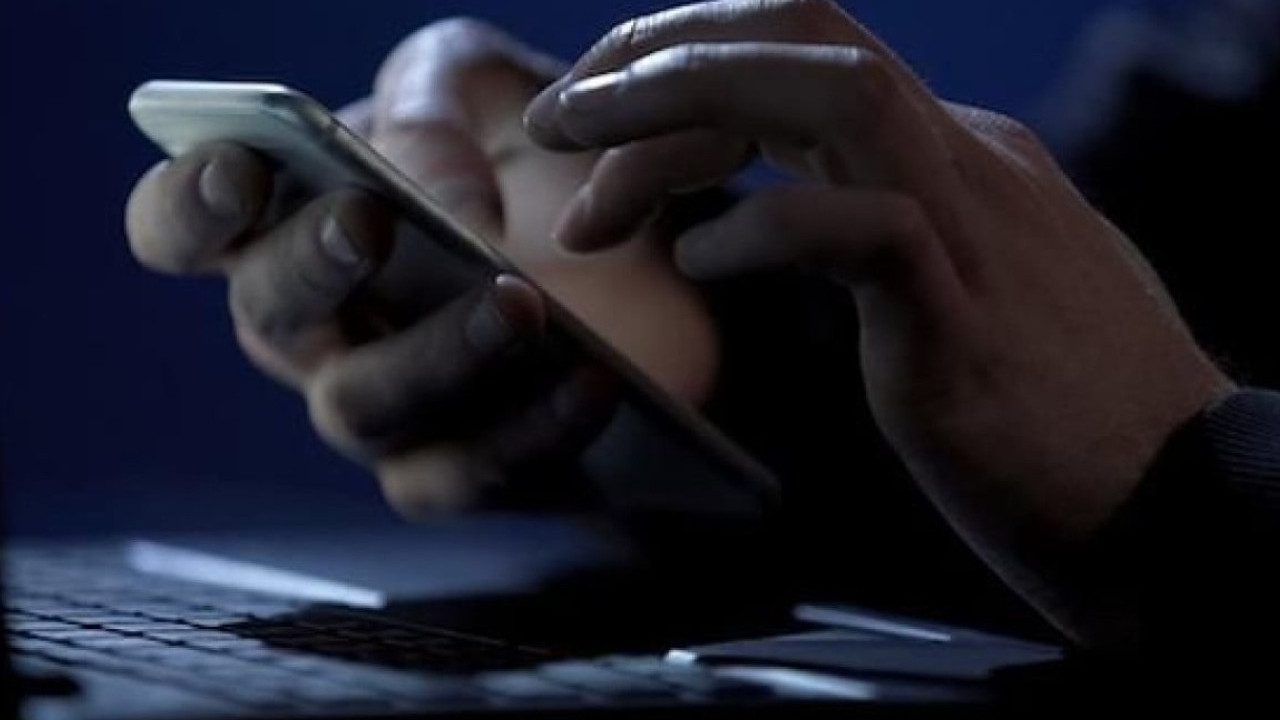 Pakar Keamanan Bagikan Cara Cegah Serangan Siber di Smartphone