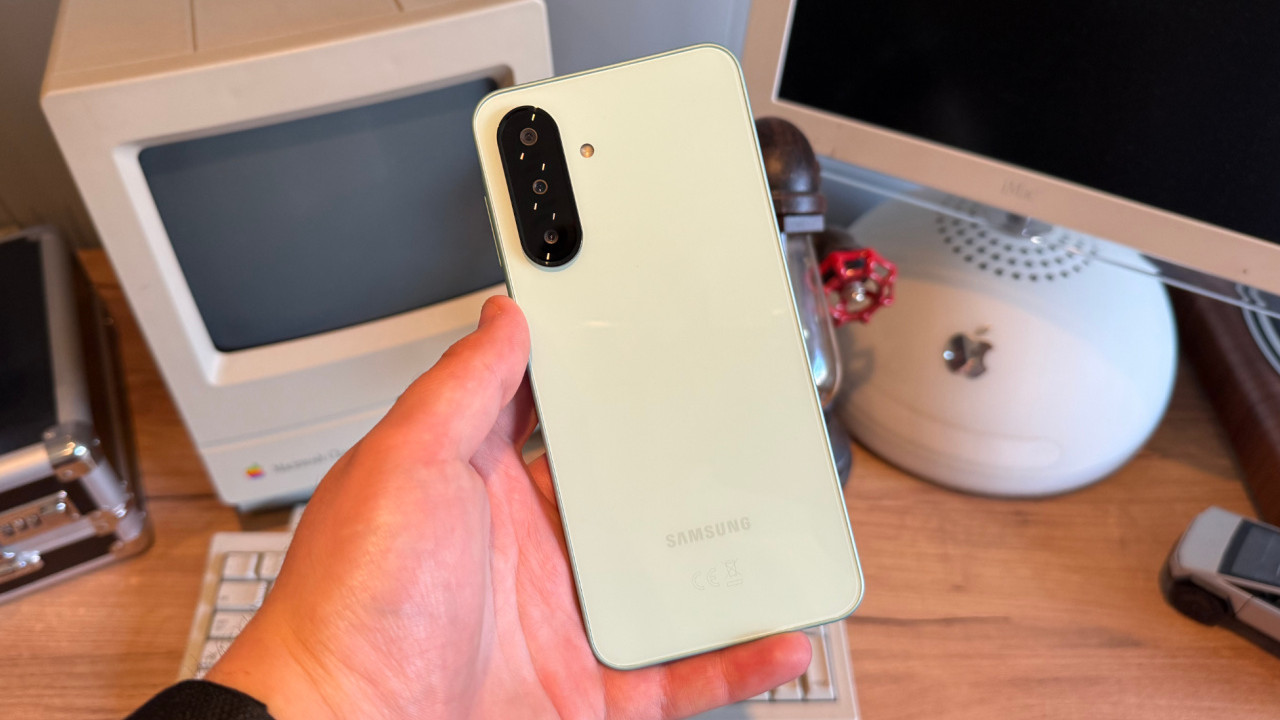 Samsung Galaxy A26 5G dengan One UI 7: Sahabat Setia Mahasiswa Aktif