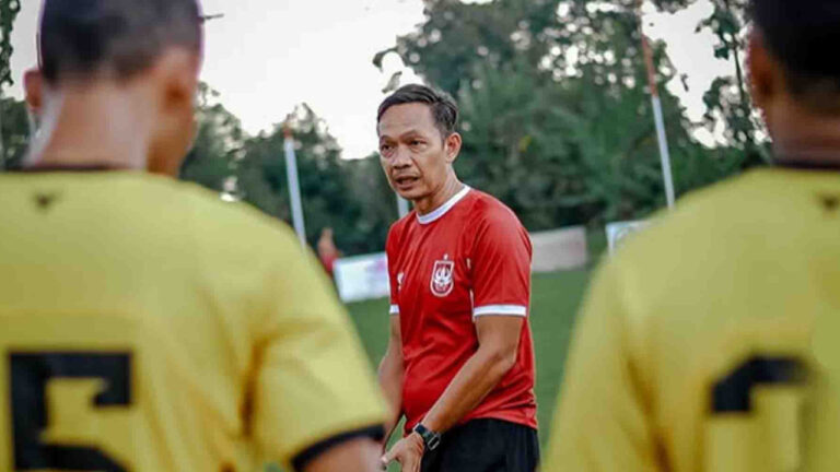 Trik Cerdas Dilakukan oleh Pelatih PSIS Semarang guna Persiapan Liga 2 2025