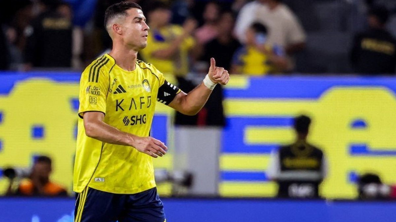 Alasan Cristiano Ronaldo Tidak Turun Saat Al Nassr Menang Telak atas Jeddah