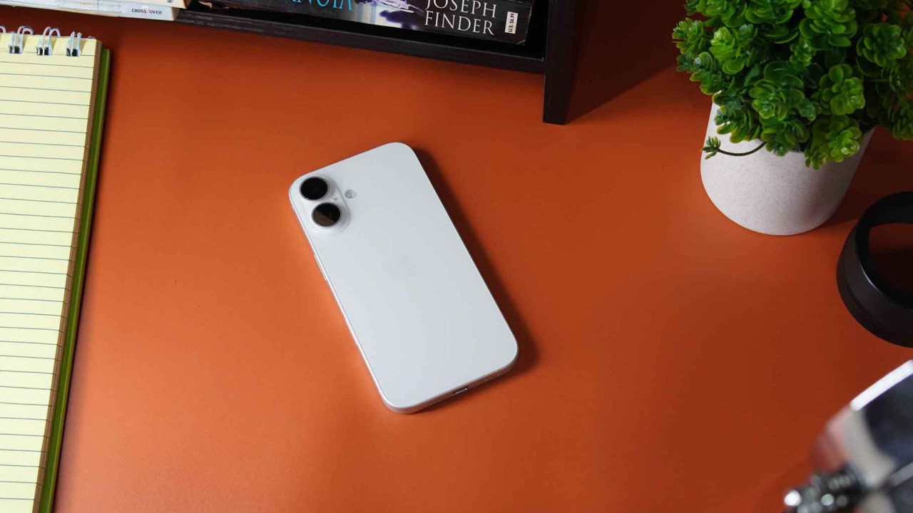 Apple Bakal Hilangkan Slot SIM Fisik iPhone 17 Series di Banyak Negara, Apa Artinya?