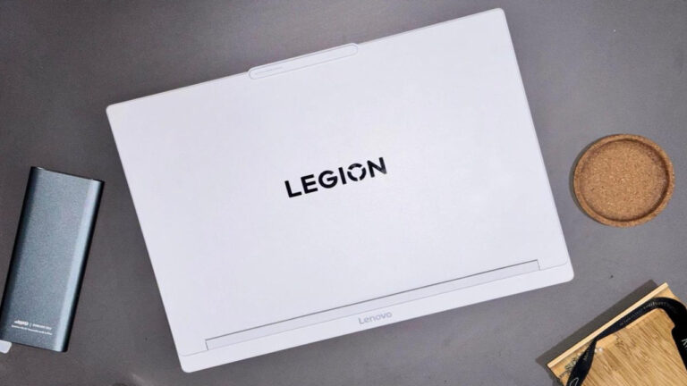 Lenovo Legion 7i 16IAX10: Laptop Gaming Tipis dengan Performa Intel Core Ultra 9 Tangguh