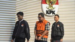 KPK Tetapkan Mantan Dirut PGN sebagai Tersangka dan Langsung Ditahan