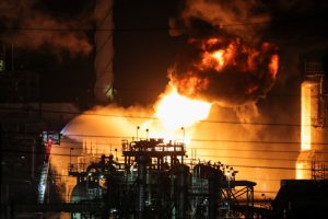 Kilang Minyak Chevron Terbakar