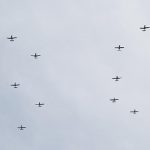 Paramotor dan Tim Aerobatik Jupiter Tampilkan Atraksi Spektakuler Jelang HUT ke-80 TNI