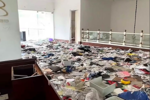 Tunjukkan Rumahnya Kacau Usai Dijarah, Uya Kuya: Barang Mertua-Anak Saya Dirusak