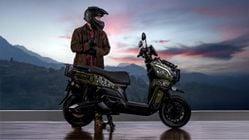 Motor Listrik TYRANNO: Desain Petualang, Spesifikasi dan Harga Terbaru