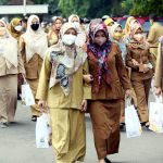 5 Berita Paling Dibicarakan: Gaji Guru Aman, PPPK Terima SK Tapi Tak Boleh Pakai Seragam Korpri?