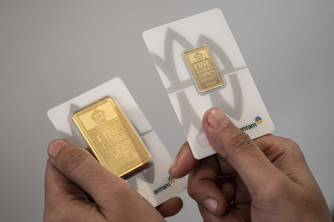 Harga Emas Antam Turun Rp 50.000, Jadi Rp 2.348.000 per Gram Harga Emas Antam Turun Rp 50.000, Jadi Rp 2.348.000 per Gram