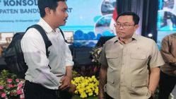 Wakil Kepala BGN Irjen Pol Sony Ajak Mitra dan SPPG Wujudkan Layanan Gizi Aman dan Berkualitas Wakil Kepala BGN Irjen Pol Sony Ajak Mitra dan SPPG Wujudkan Layanan Gizi Aman dan Berkualitas