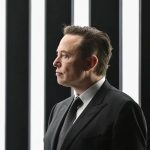 Elon Musk Dekati Status Triliuner Pertama, Tesla Setujui Gaji Fantastis 1 Triliun Dolar