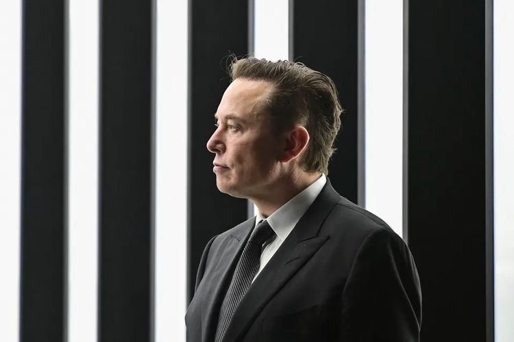 Elon Musk Dekati Status Triliuner Pertama, Tesla Setujui Gaji Fantastis 1 Triliun Dolar Elon Musk Dekati Status Triliuner Pertama, Tesla Setujui Gaji Fantastis 1 Triliun Dolar