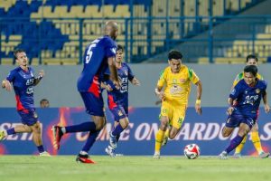Eduardo Perez Kecewa, VAR Jadi Sorotan Saat Persebaya Dihukum Kartu Merah