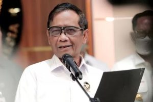Mahfud MD Bantah Isu Ijazah Jokowi Palsu Usai Roy Suryo Jadi Tersangka