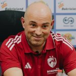 Bernardo Tavares, Harapan Baru Persebaya di Tengah Tekanan Publik